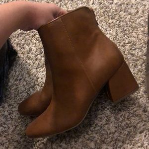 Brown boots size 8.5